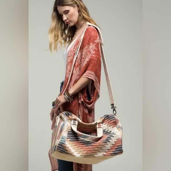 Boho Travel Bag - Ethnic Navajo Design - Handwoven from Fully Fine Cotton - Picture 5 of 13